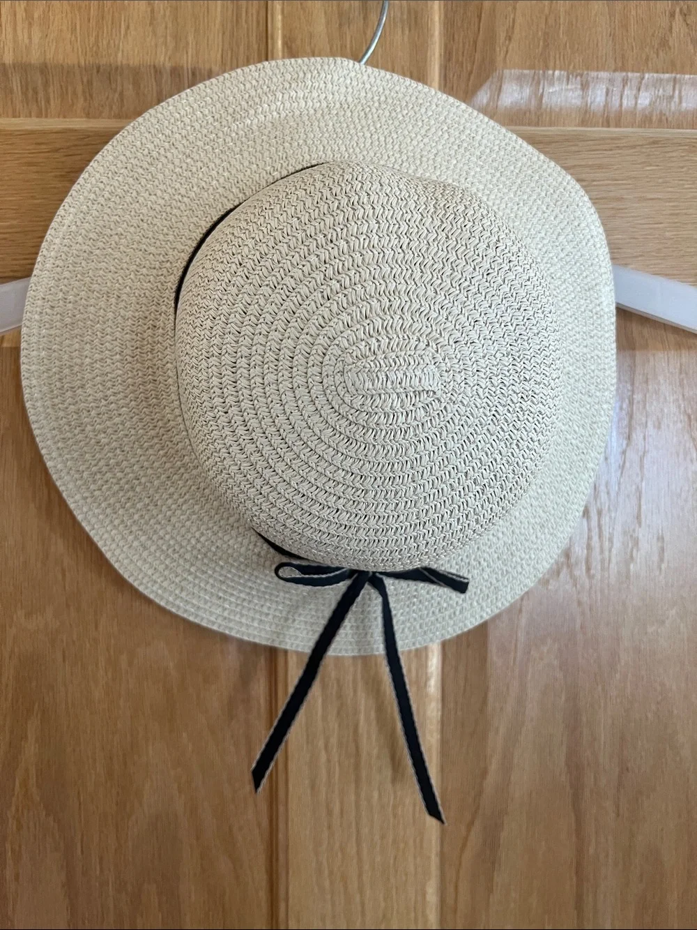 Girl’s Cream Straw Sun Hat with Black Bow Accent